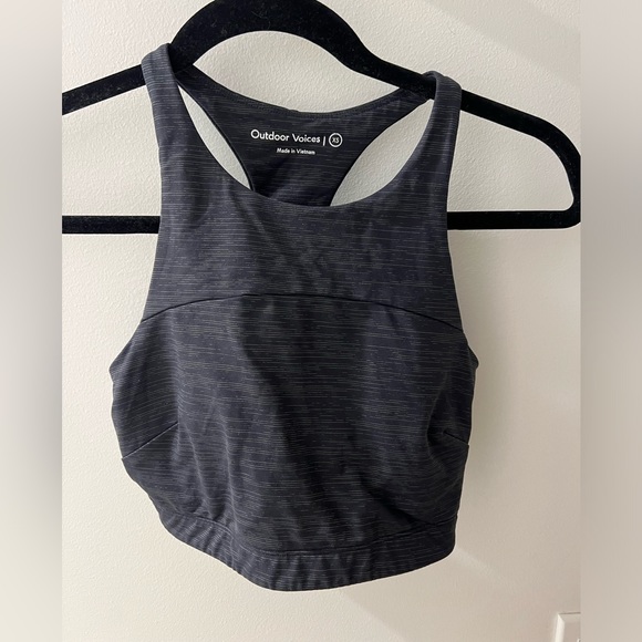 Outdoor voices matching crop top and leggings - Picture 1 of 7